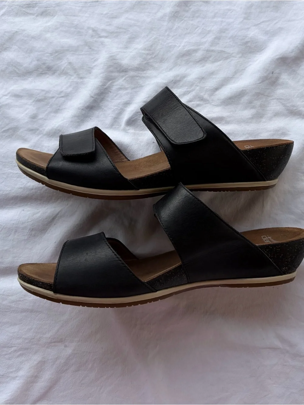 Dansko Black Leather Slide Sandals Two Velcro Straps Small Heel Sz 40 Euro Great